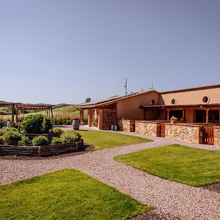 Agriturismo Giu Al Pozzo Gavorrano Luaran gambar