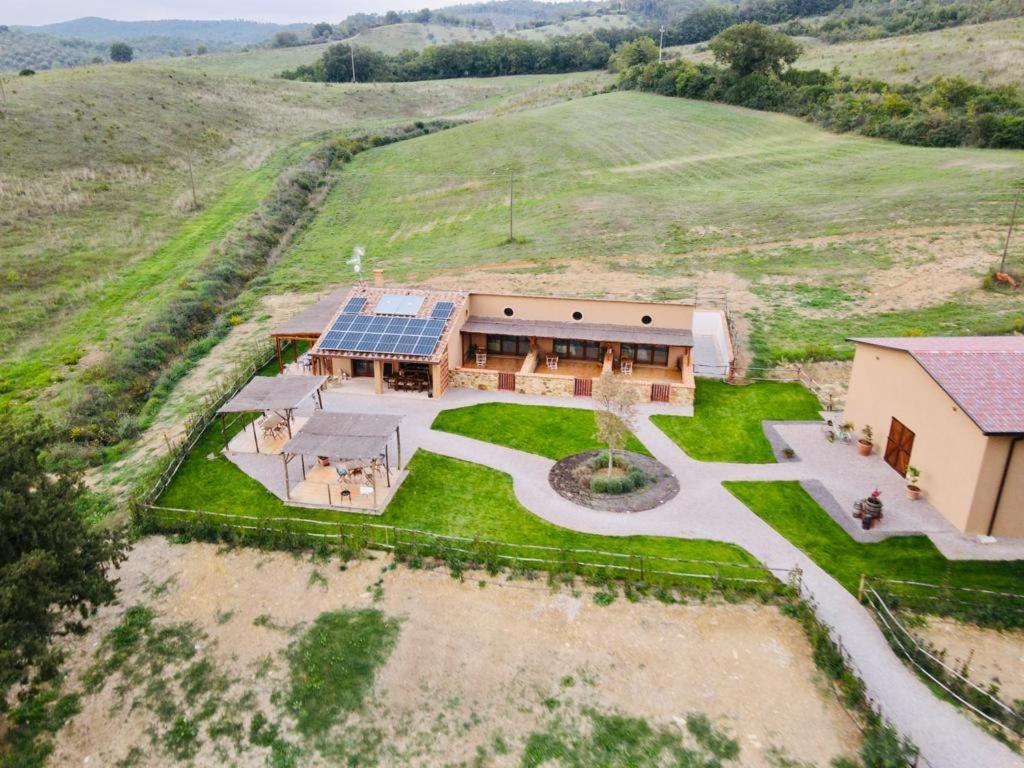 Agriturismo Giu Al Pozzo Gavorrano Luaran gambar