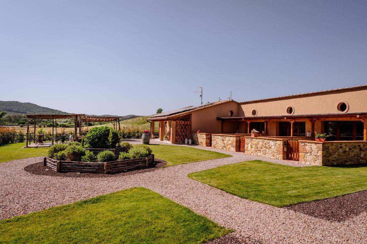 Agriturismo Giu Al Pozzo Gavorrano Luaran gambar