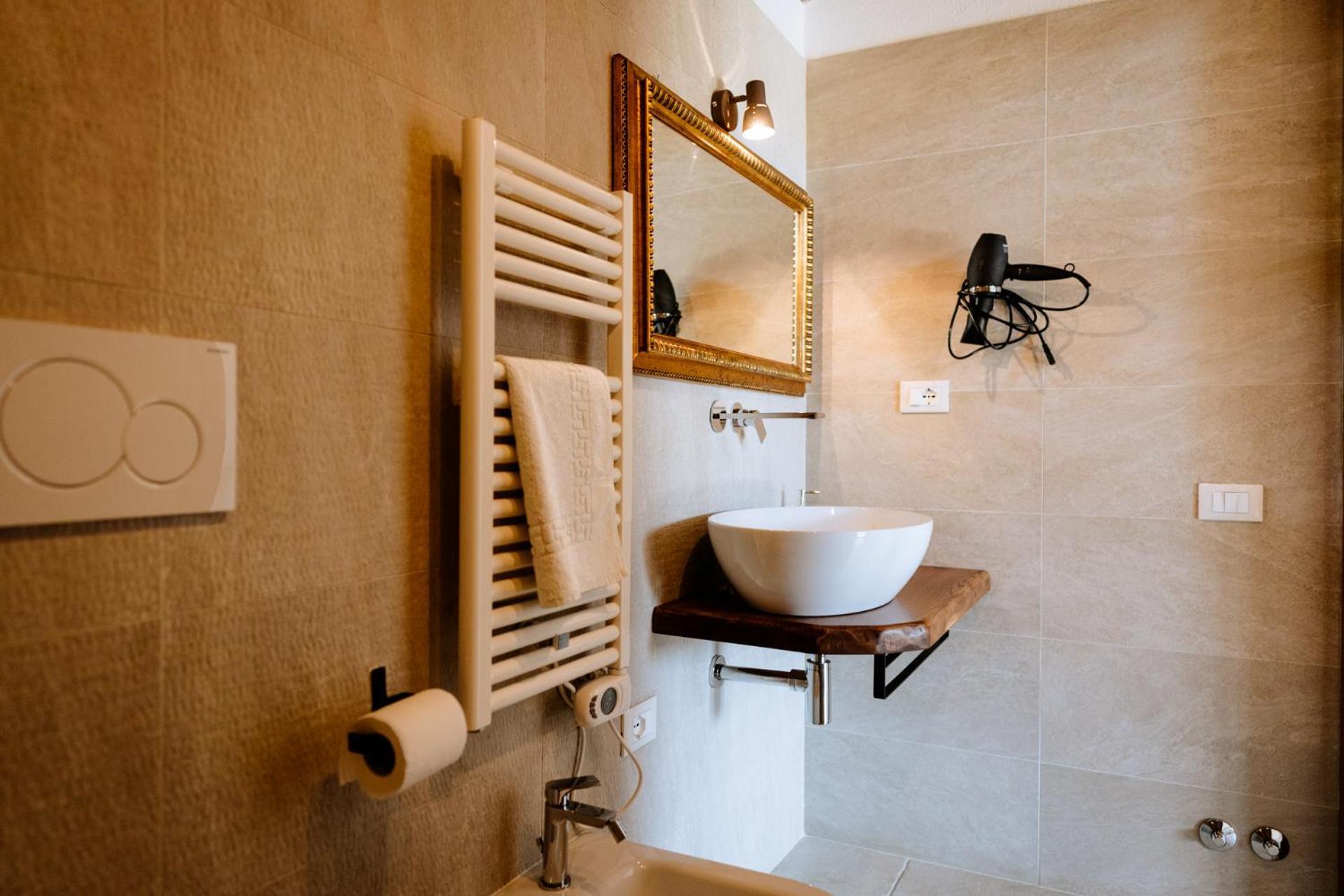 Agriturismo Giu Al Pozzo Gavorrano Luaran gambar