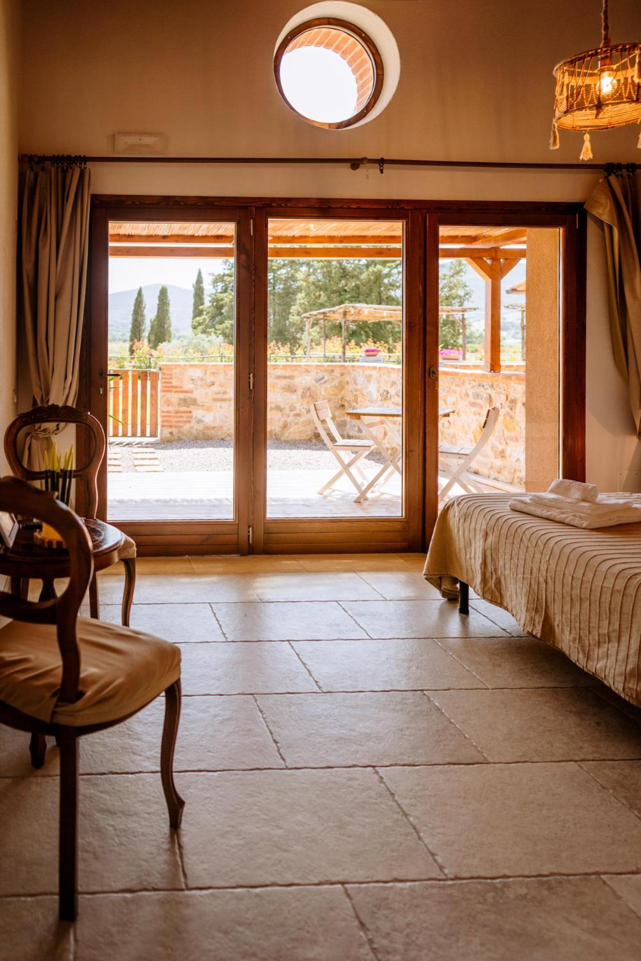 Agriturismo Giu Al Pozzo Gavorrano Luaran gambar