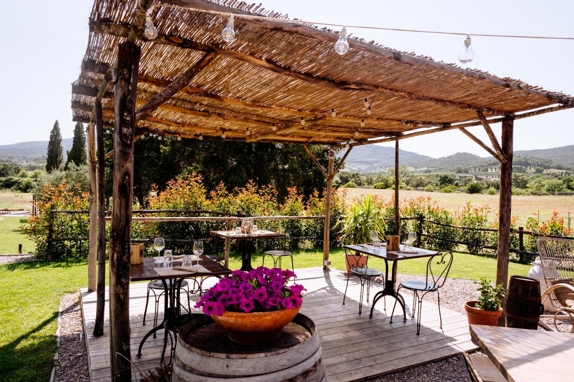 Agriturismo Giu Al Pozzo Gavorrano Luaran gambar