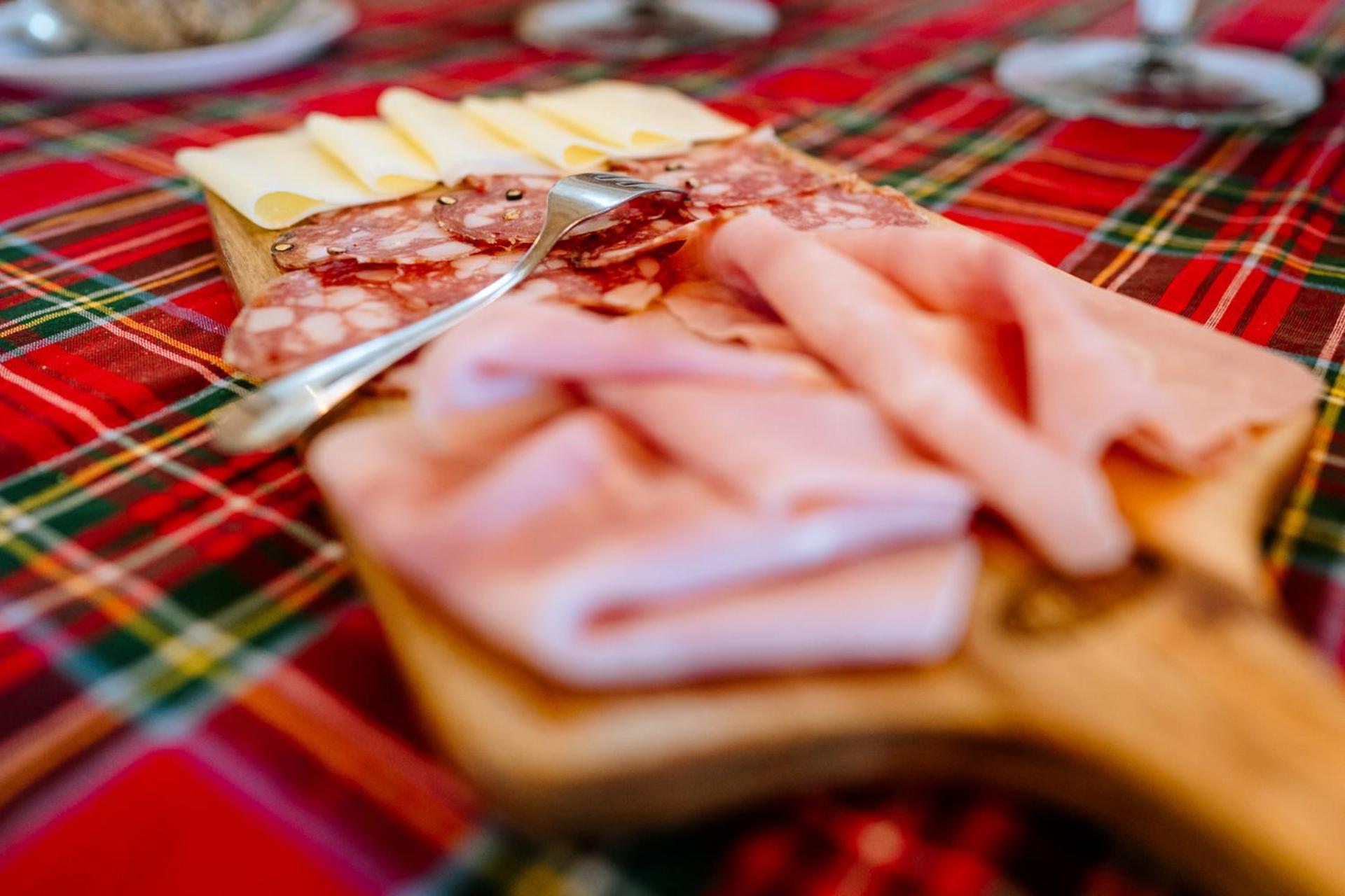 Agriturismo Giu Al Pozzo Gavorrano Luaran gambar